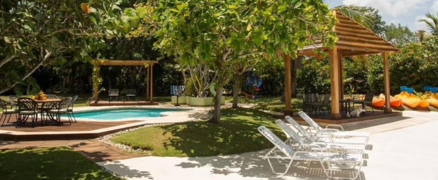 Sea Grapes Air-Conditioned 6-Bedroom Home With Cottage ديسكفري باي المظهر الخارجي الصورة